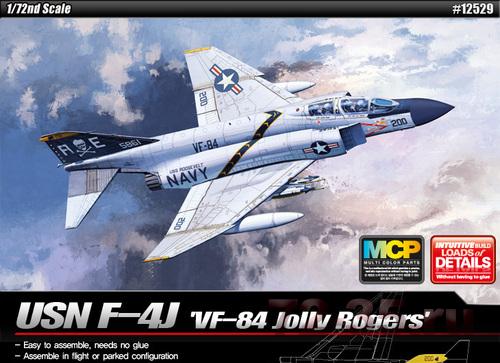 Самолёт USN F-4J VF-84 Jolly Rogers